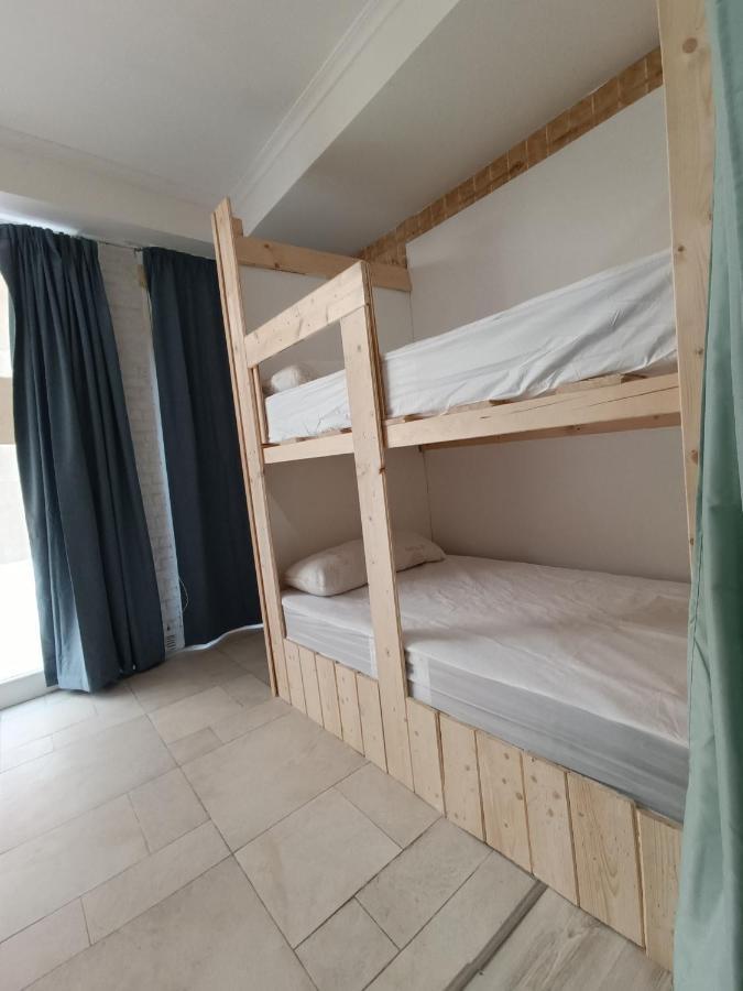 לוגו Hostel Bretema מראה חיצוני תמונה