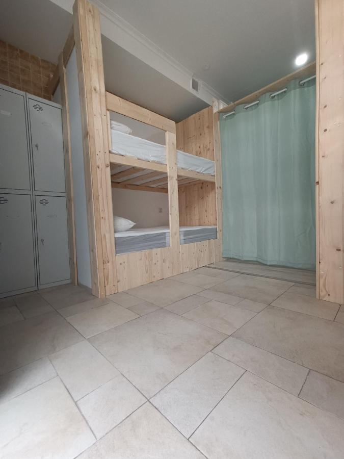 לוגו Hostel Bretema מראה חיצוני תמונה
