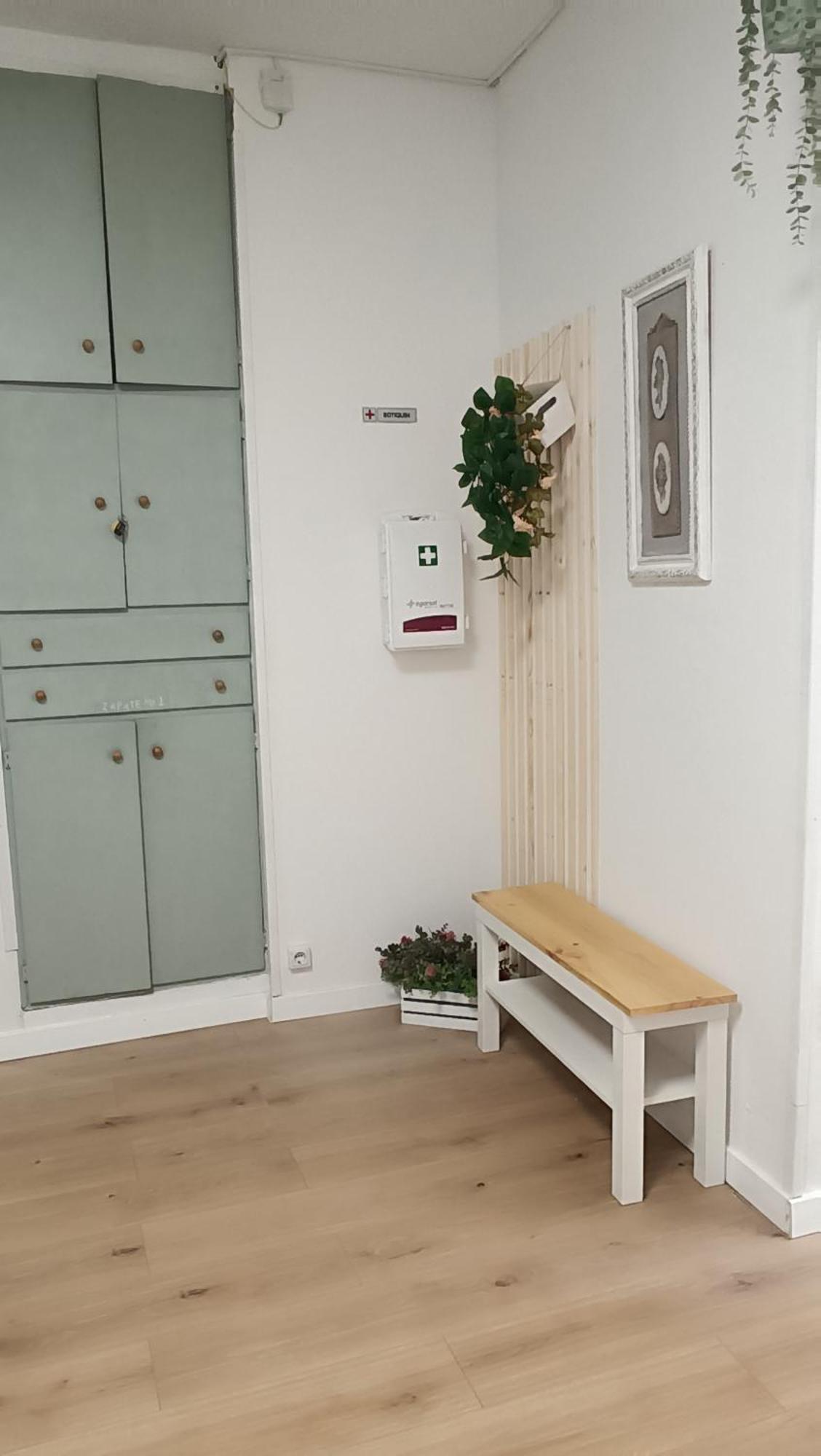לוגו Hostel Bretema מראה חיצוני תמונה